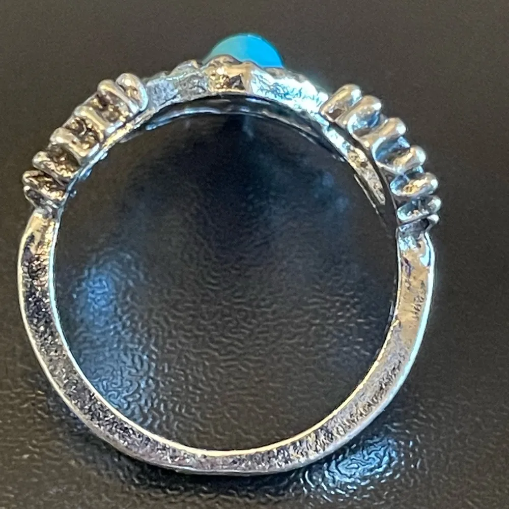 Turquoise stone silver plated horn ring size 6 - Image 2