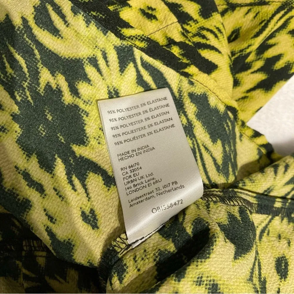 NWT Urban Outfitters Camille Floral Black Green Ruffle Hem Dress Large - Image 10