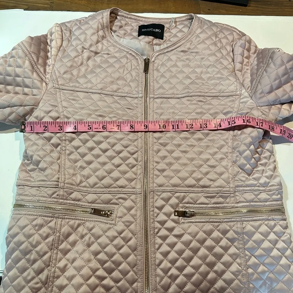 Dolce Cabo Short Quilted Jacket with Zipper Sleeve Size XS - Image 12
