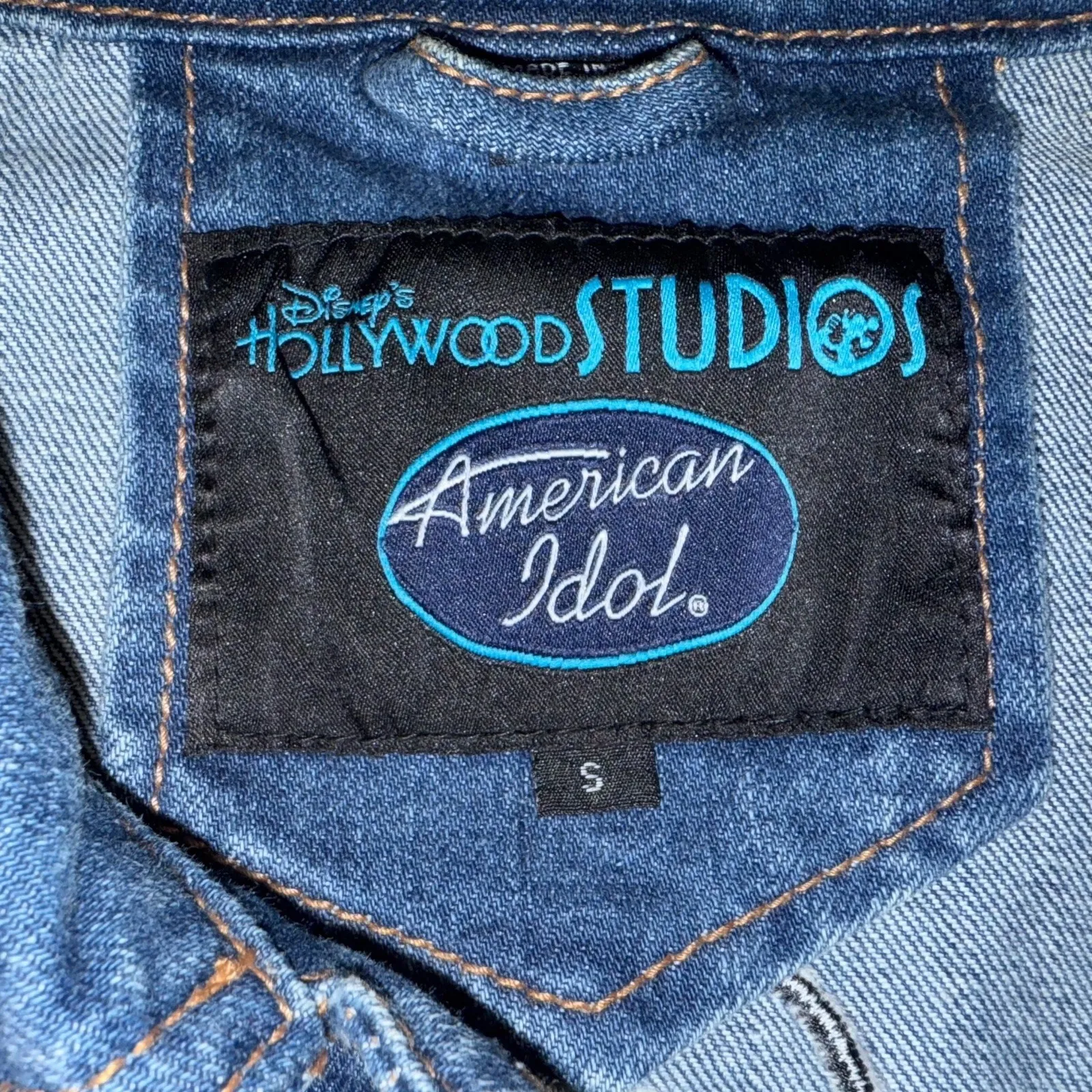 Disney Parks Hollywood Studios American Idol Denim Jean Jacket Microphone Size S Blue - Image 6