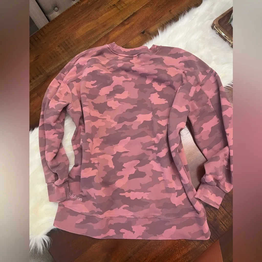 Lululemon Perfectly Oversized Crew – Heritage 365 Camo “Brier Rose” Size 10 - Image 2