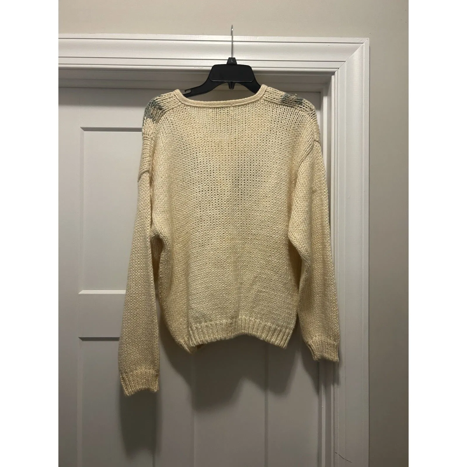 Vintage Hand Knit Sweater Women’s Medium Floral V Neck Pullover Granny Cottage - Image 4