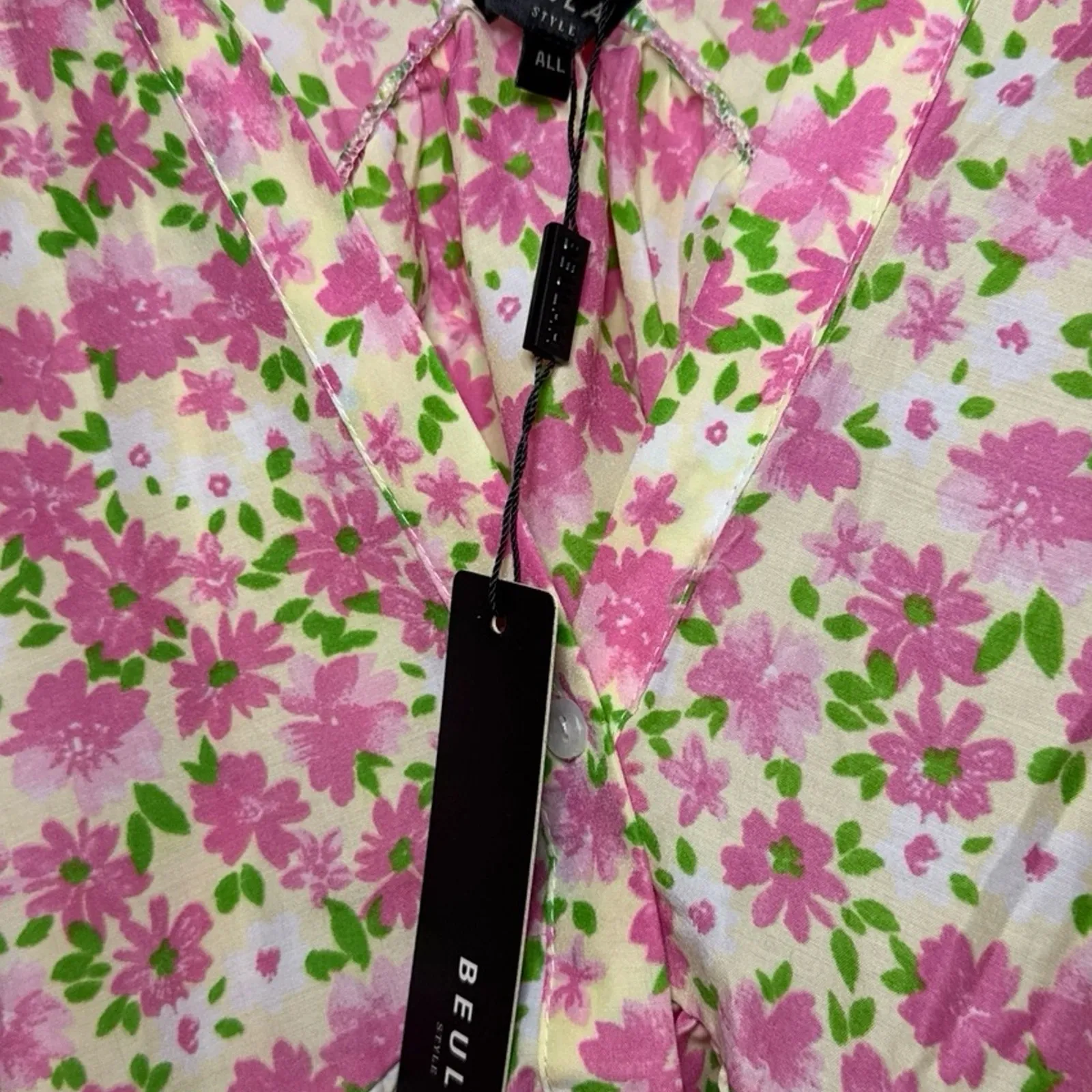 Beulah Style Women’s Pink Floral Short Sleeve Babydoll One Size Blouse‎ Shirt - Image 3