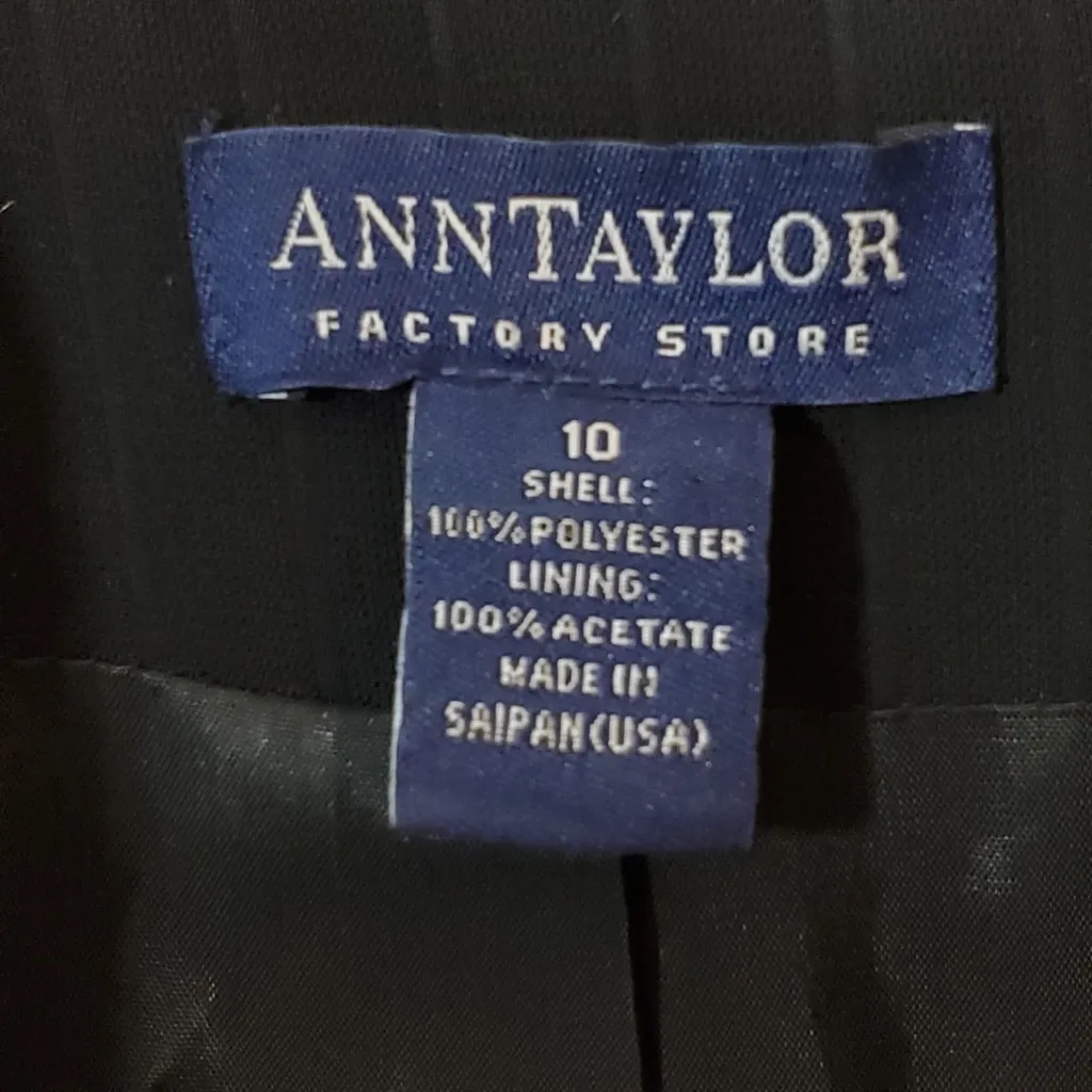 Ann Taylor black blazer,‎ size 10, made in USA - Image 4