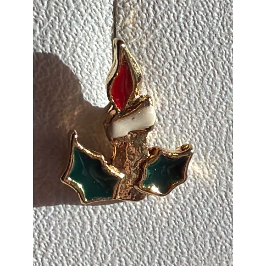 Vintage Christmas Candle Holly Stud Earrings Gold Tone Enamel .5" Estate 1.65g Red - Image 2