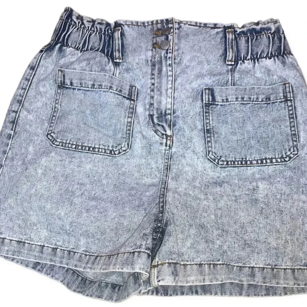 So brand 80s inspired high waisted shorts - Image 2