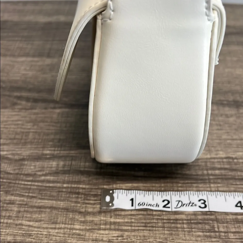 Rachel Zoe Cream Shoulder Bag ✨ - Image 13