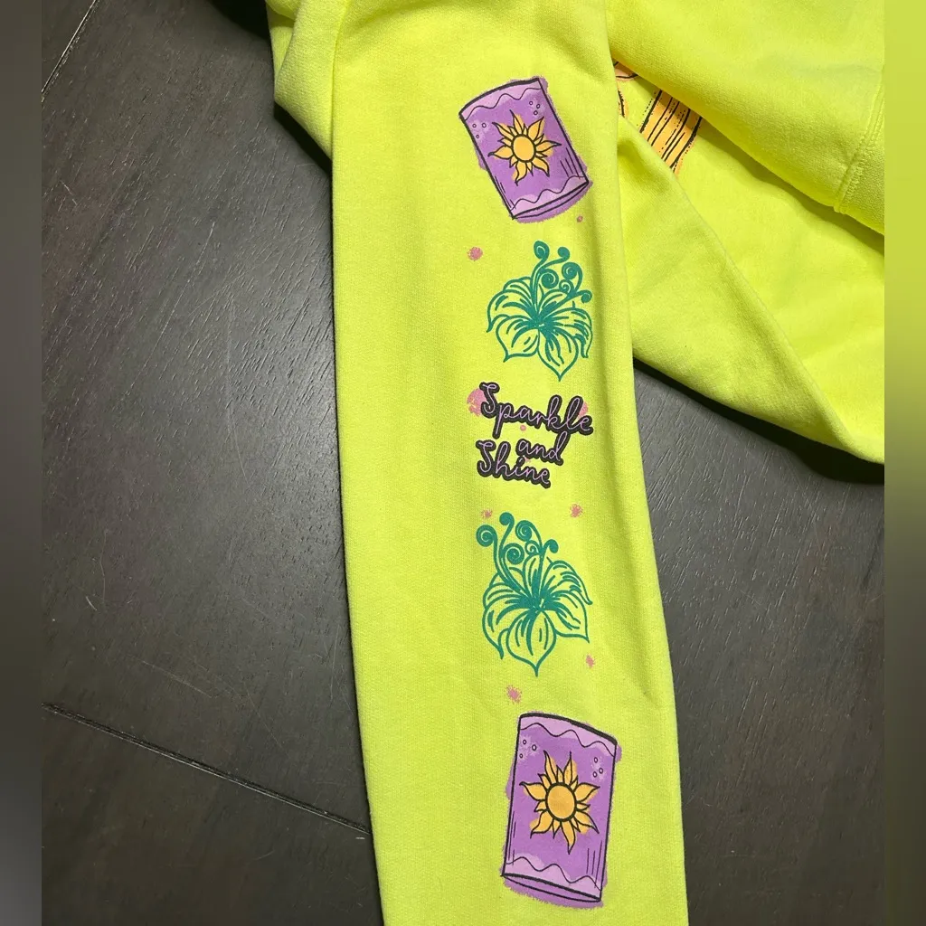 Disney Tangled Rapunzel Lantern Icons Crewneck neon bold bright sweatshirt NWT M - Image 7