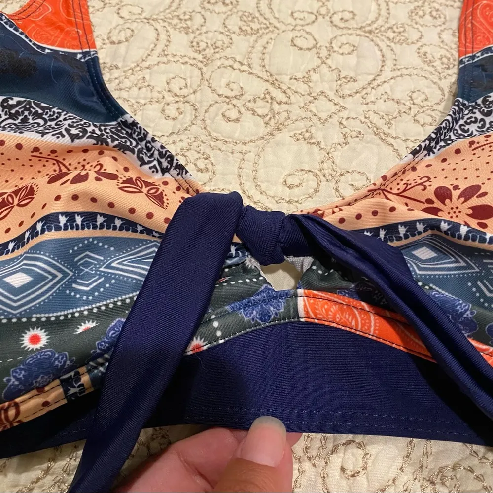Women’s Multicolor Patterned Two Piece Bikini Size Medium Blue - Image 2