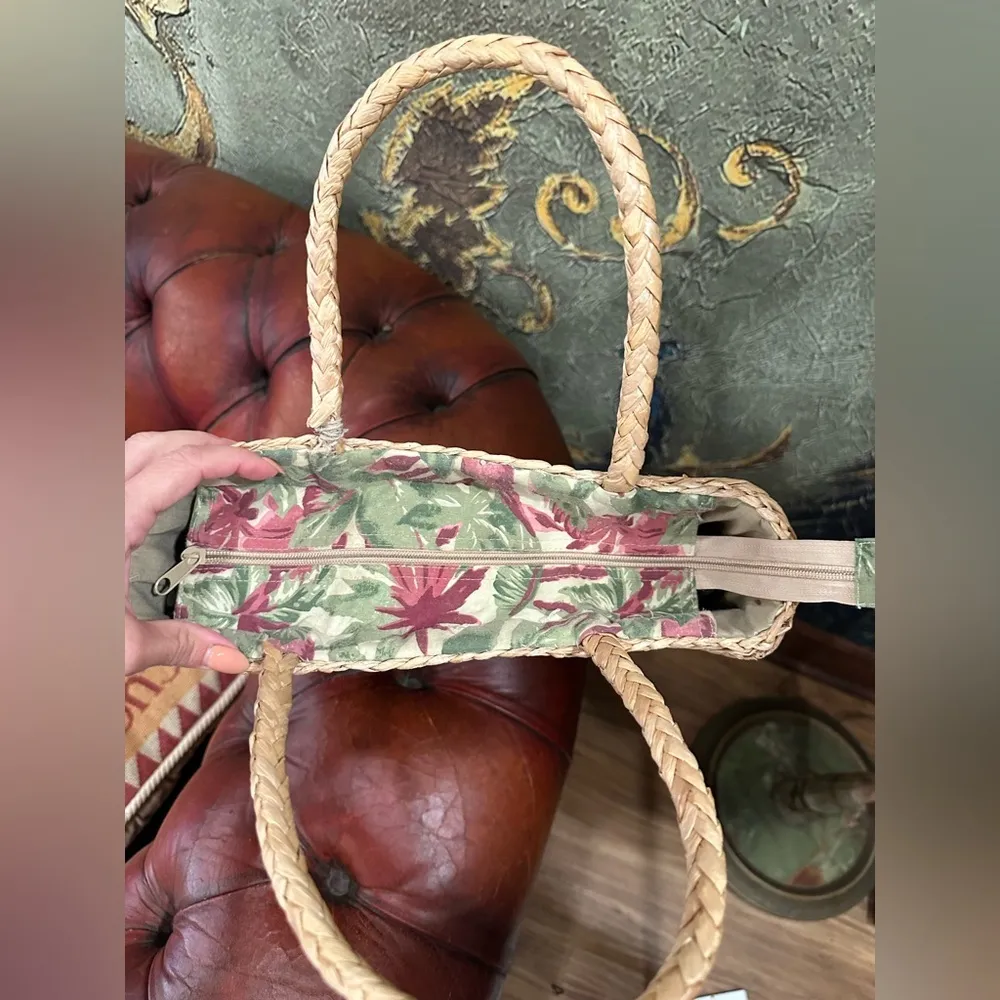 Vintage Cappelli Straw Handbag With Monkey, Flower and Coconut Palm Embroidery Tan - Image 10