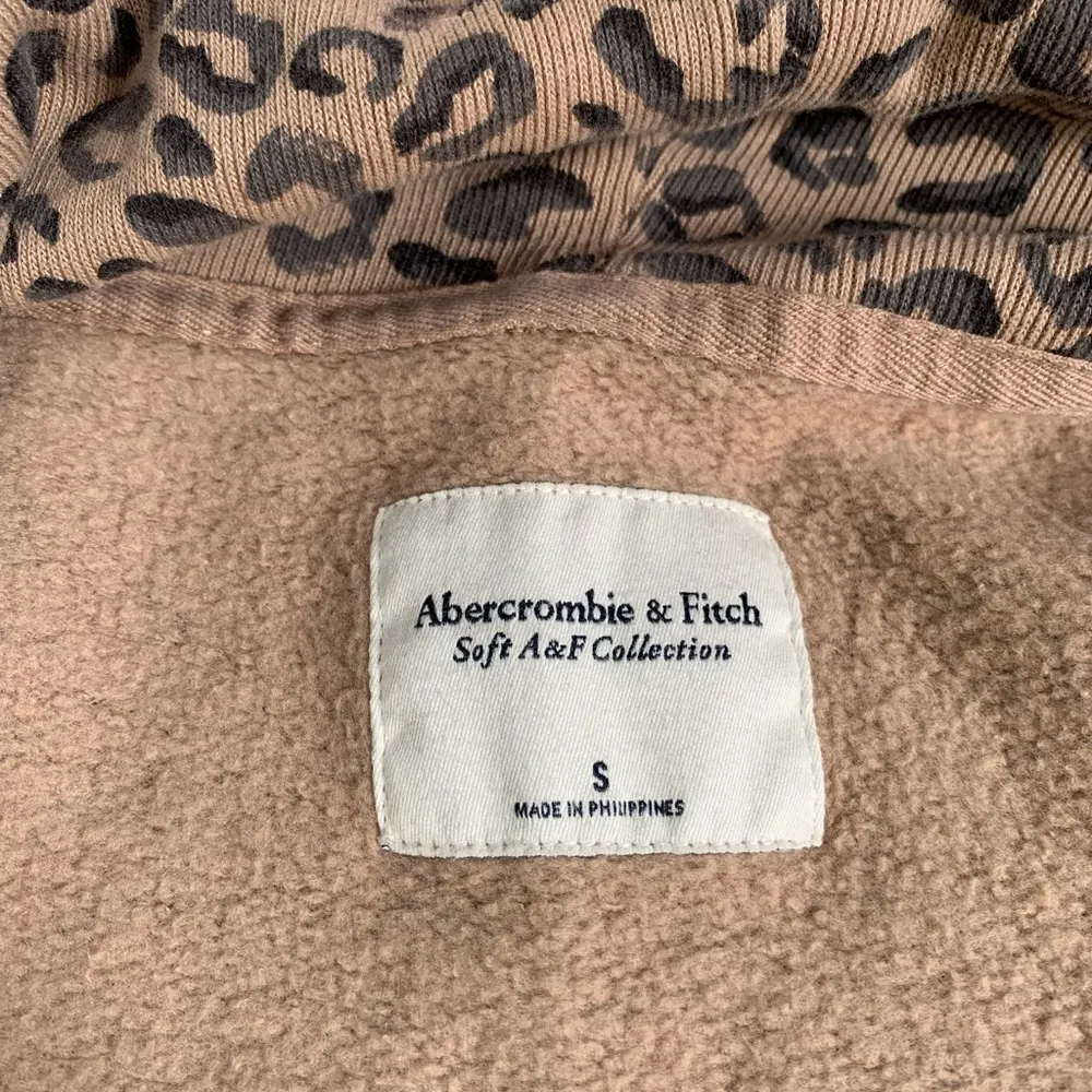 Abercrombie & Fitch Cheetah Open Cardigan Top Animal Print Size S Small - Image 4