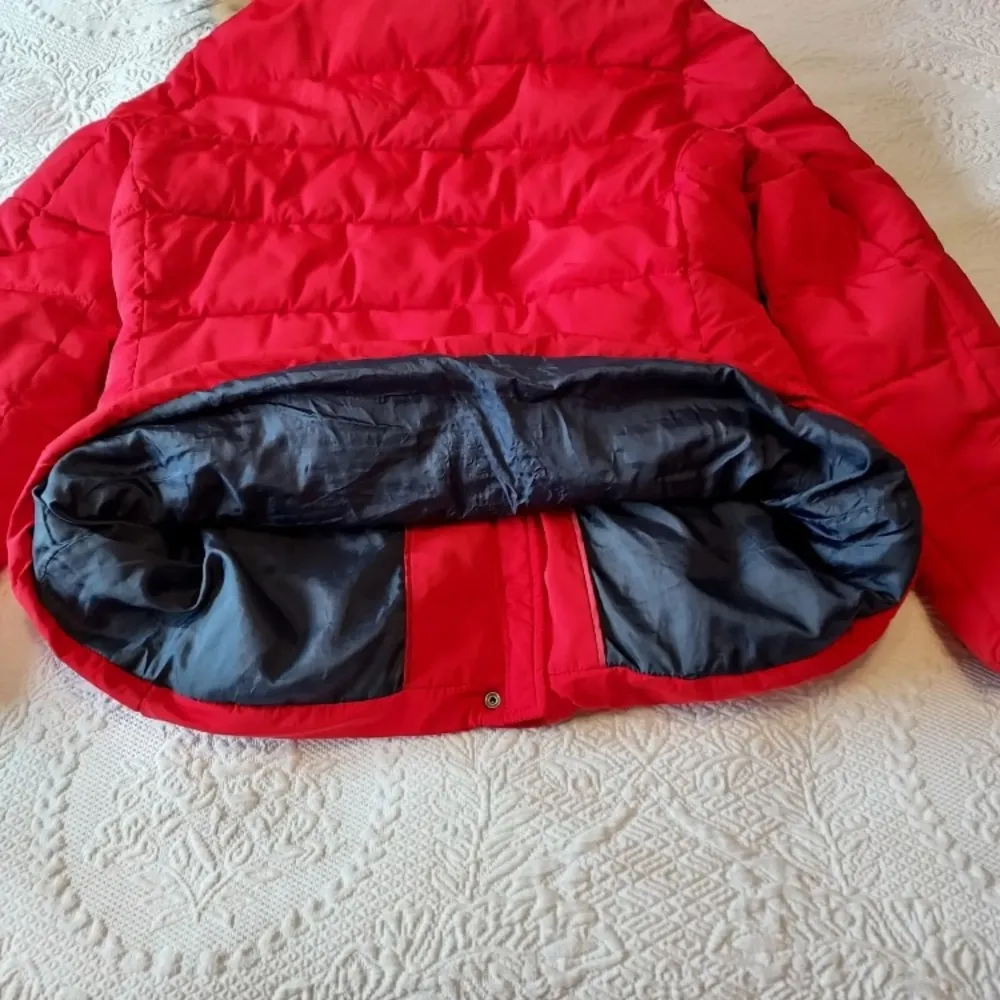 cute parka/puffer coat - Image 7