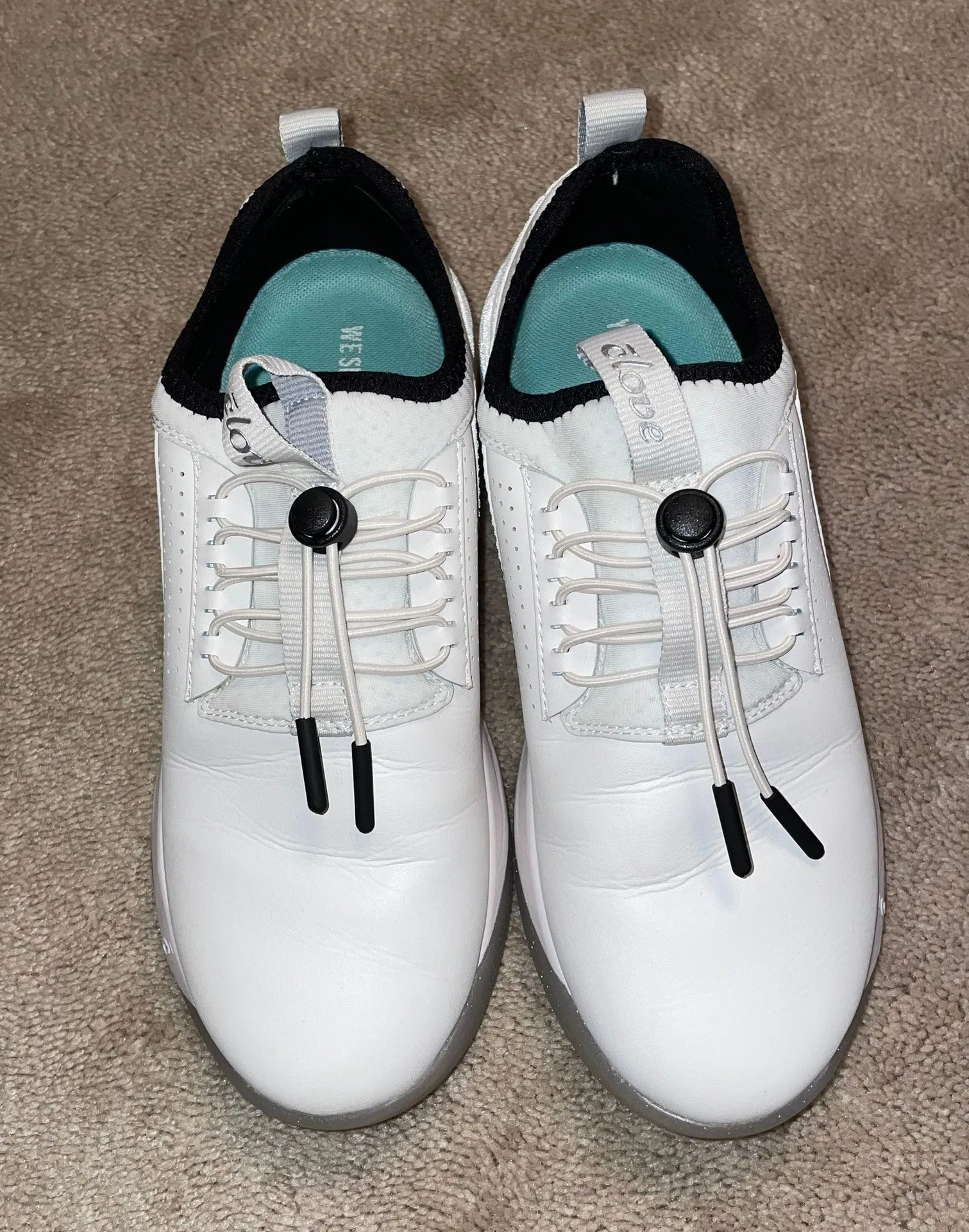 Clove Healthcare Sneakers White - Image 2