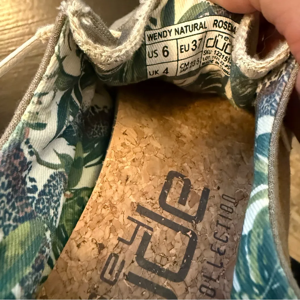 Hey dude Wendy shoes size 6 - Image 8