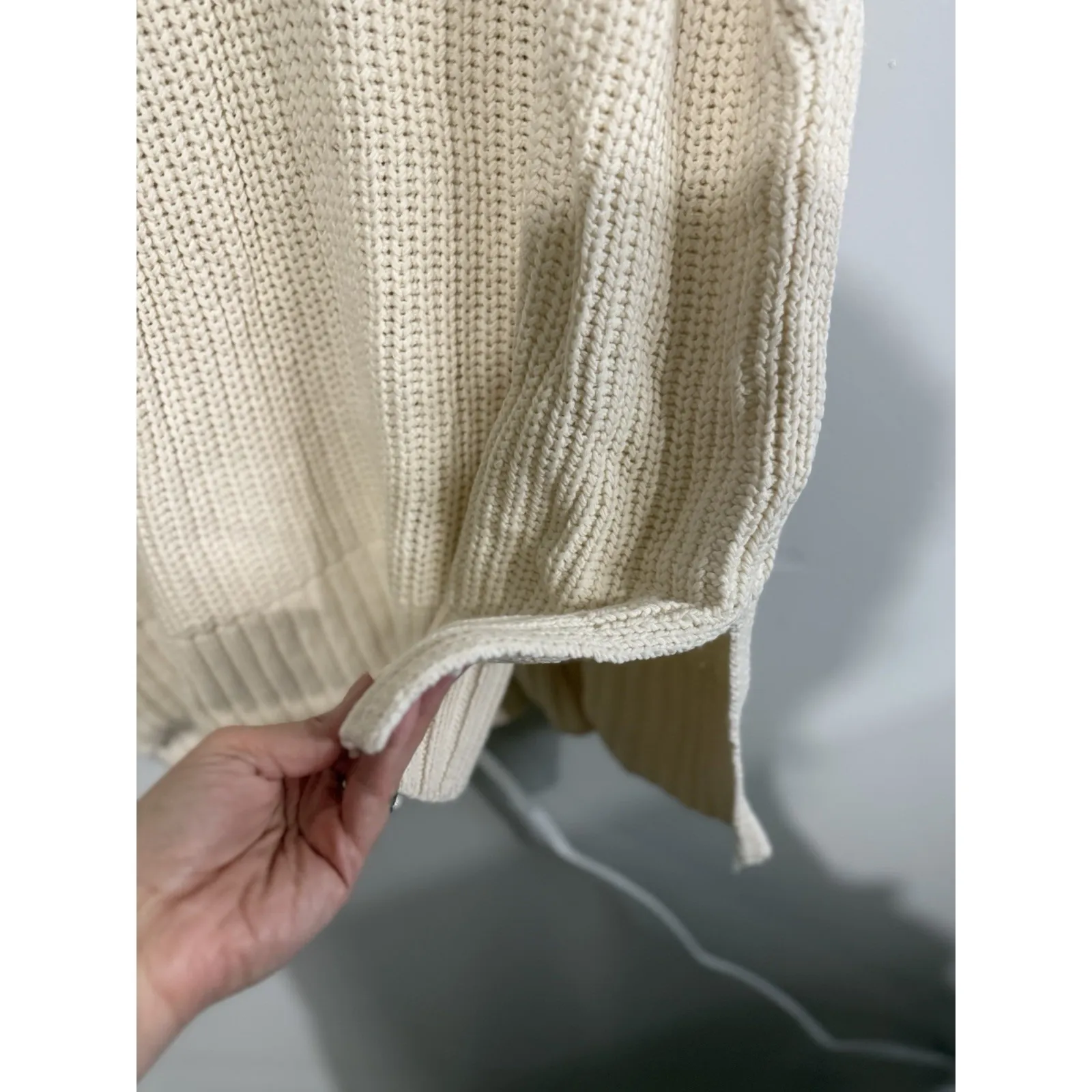 A New Day Ivory Knit Oversize V-Neck Sweater Vest Women's Size 2XL - Image 3