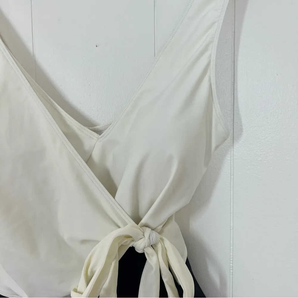 Summersalt The Perfect Wrap One Piece - Image 4