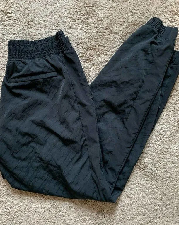 Athleta Brooklyn textured jogger - Image 4