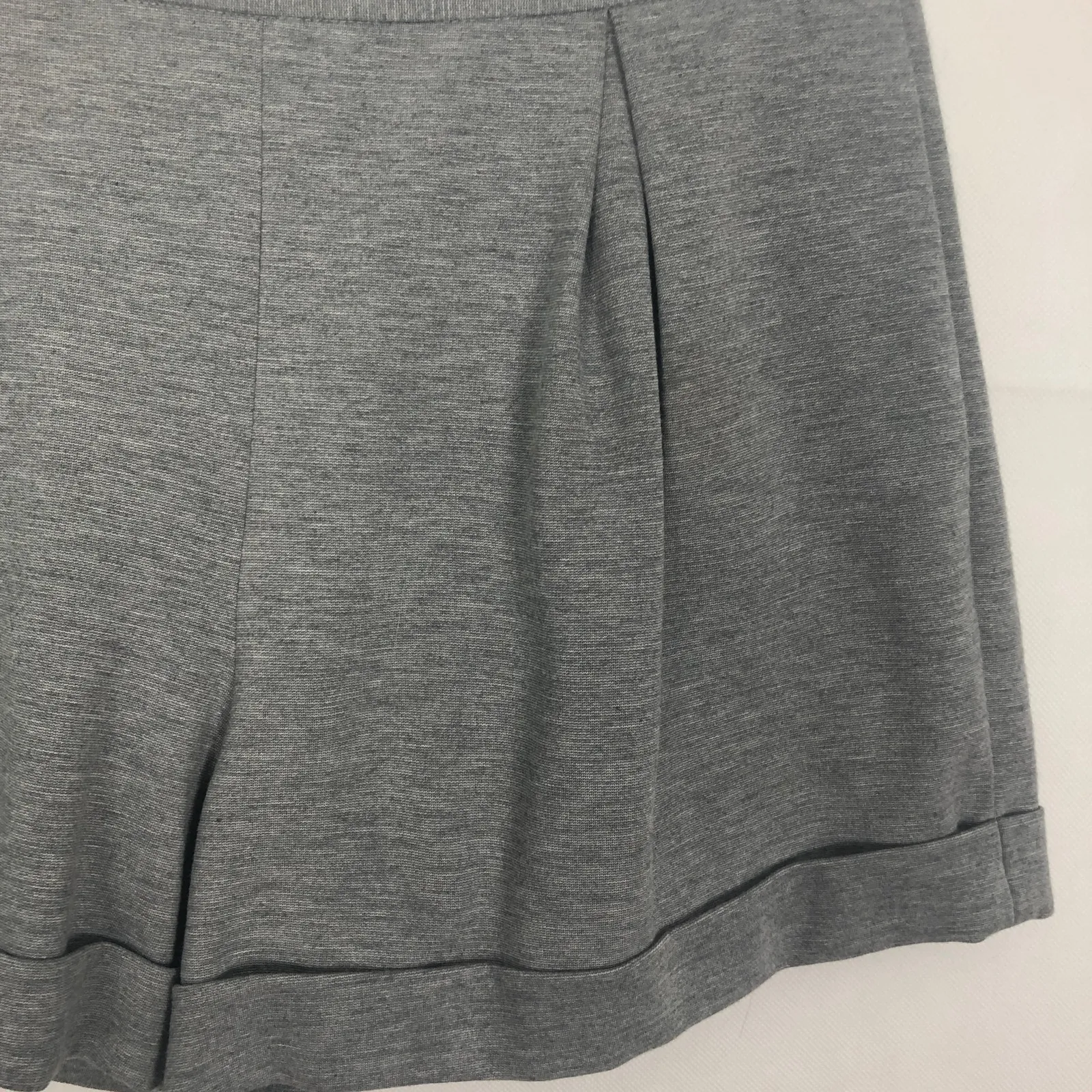 Robert Rodriguez Heathered Gray Pleated Shorts Size Large - Image 4