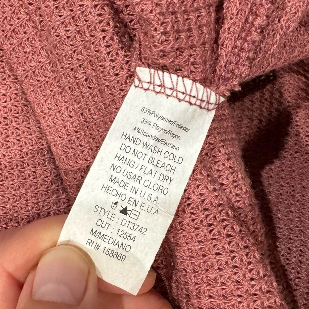 Promesa Maroon Button Sleeve Long Sleeve Knot Henley Top Women’s Medium - Image 3