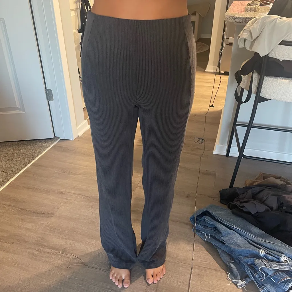 Lululemon Ribbed softstreme flared pants - Image 3