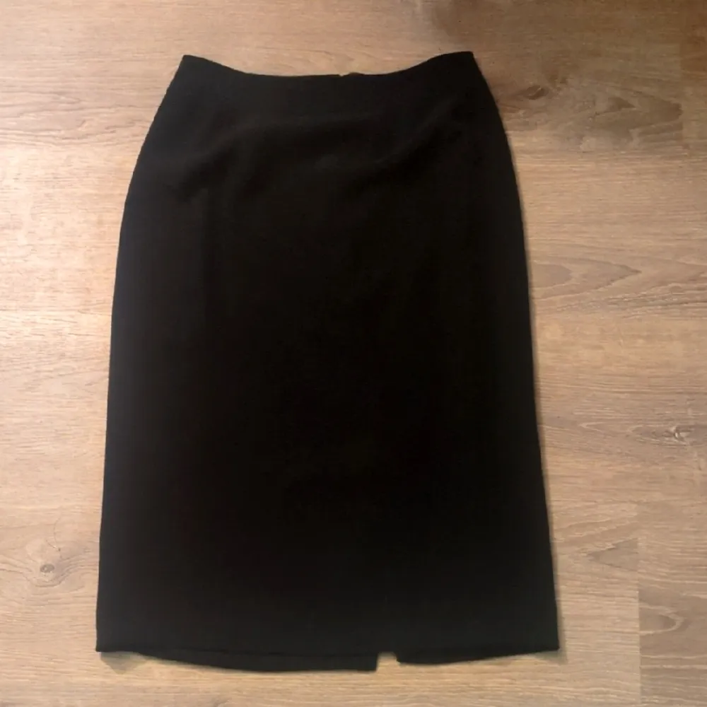Talbots Black Dual Lined Pencil Skirt Size 6 - Image 2