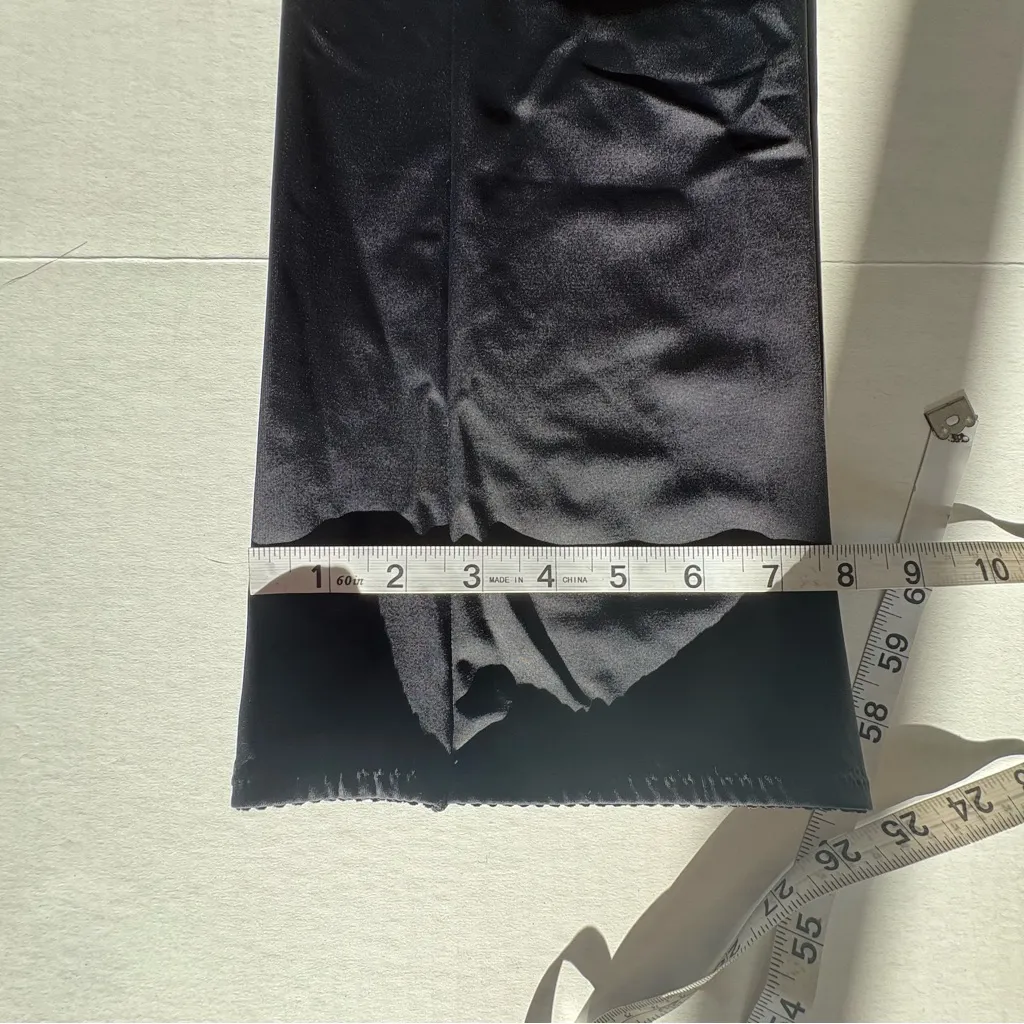 NWT SKIMS Glam Catsuit onyx black small - Image 16