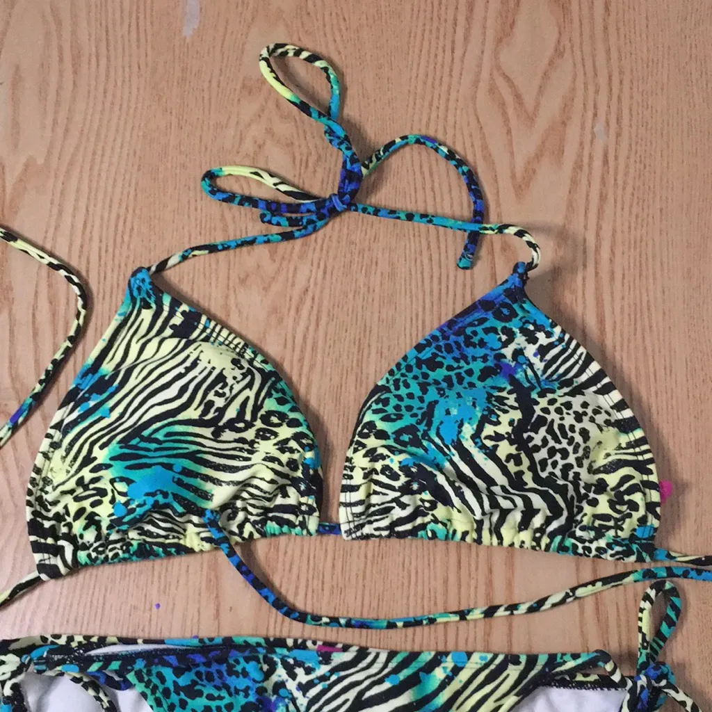 B43 Women 2Pc OP Swimsuit Bikini Animal Print Padded Size Top-Large Botto-Medium - Image 3