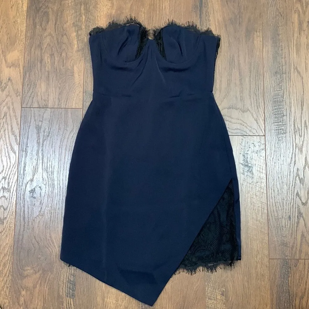 NBD Make Me Wanna Eyelash Lace Peekaboo Navy/Black Strapless Mini Dress - Image 2