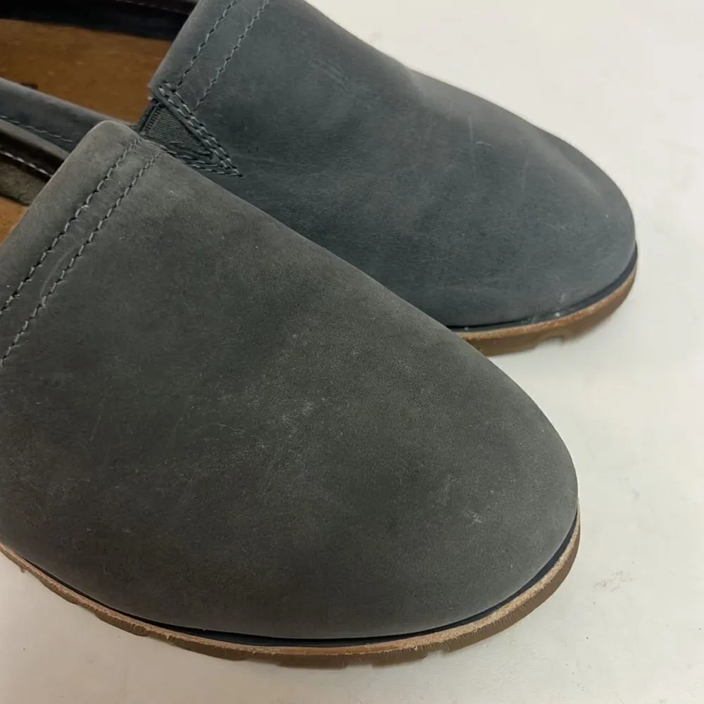 L.L. Bean Women's Lakewashed Slip - Image 7