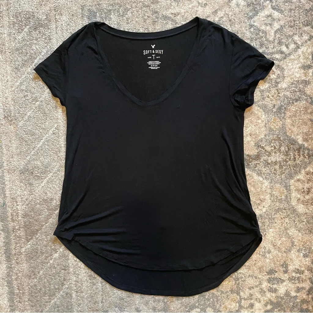 American Eagle  Soft & Sexy Basic Black Oversized T-Shirt - Image 6