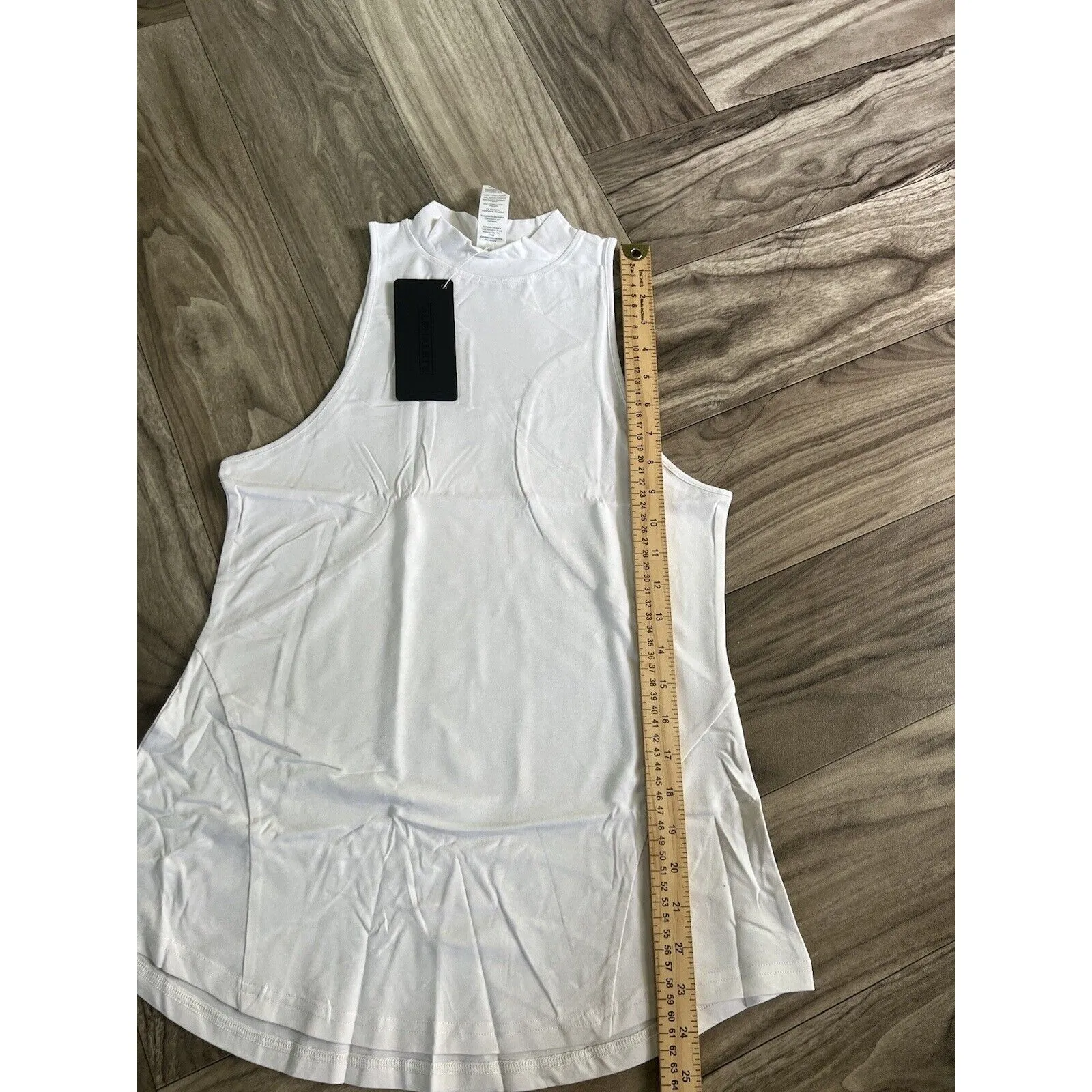 Alphalete Women's Premium Mockneck Tank -White,size Small - Image 4