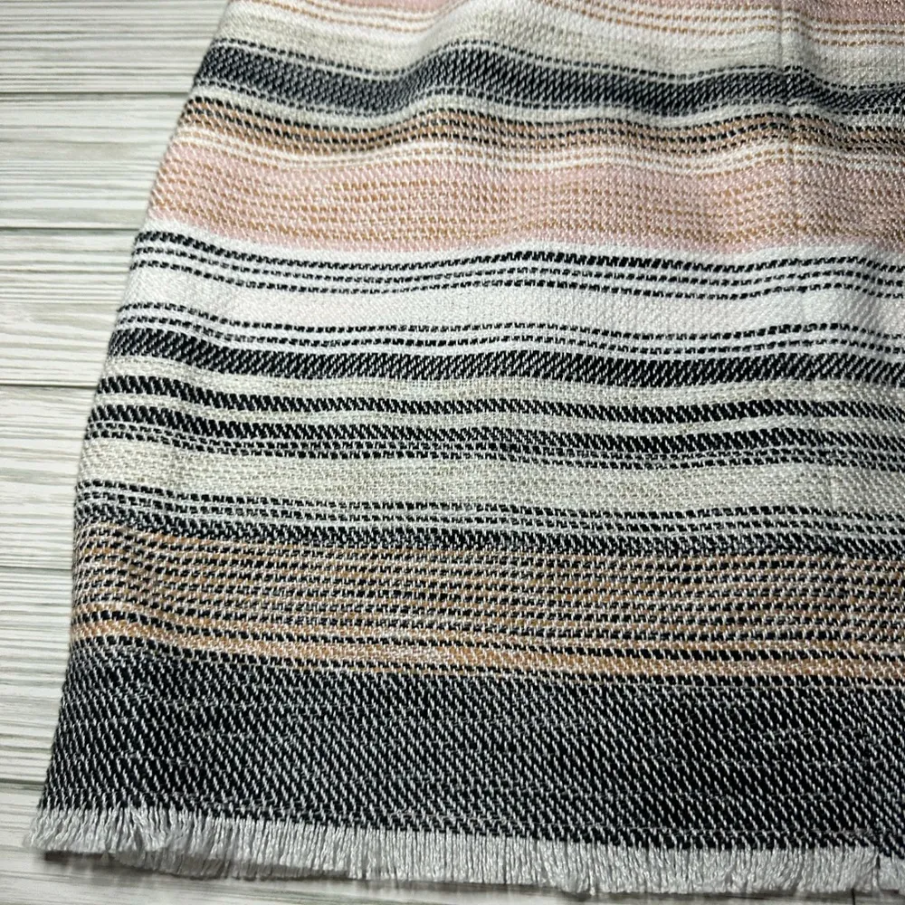 Size 12 Striped Feminine Pink Mid Skirt - Image 6