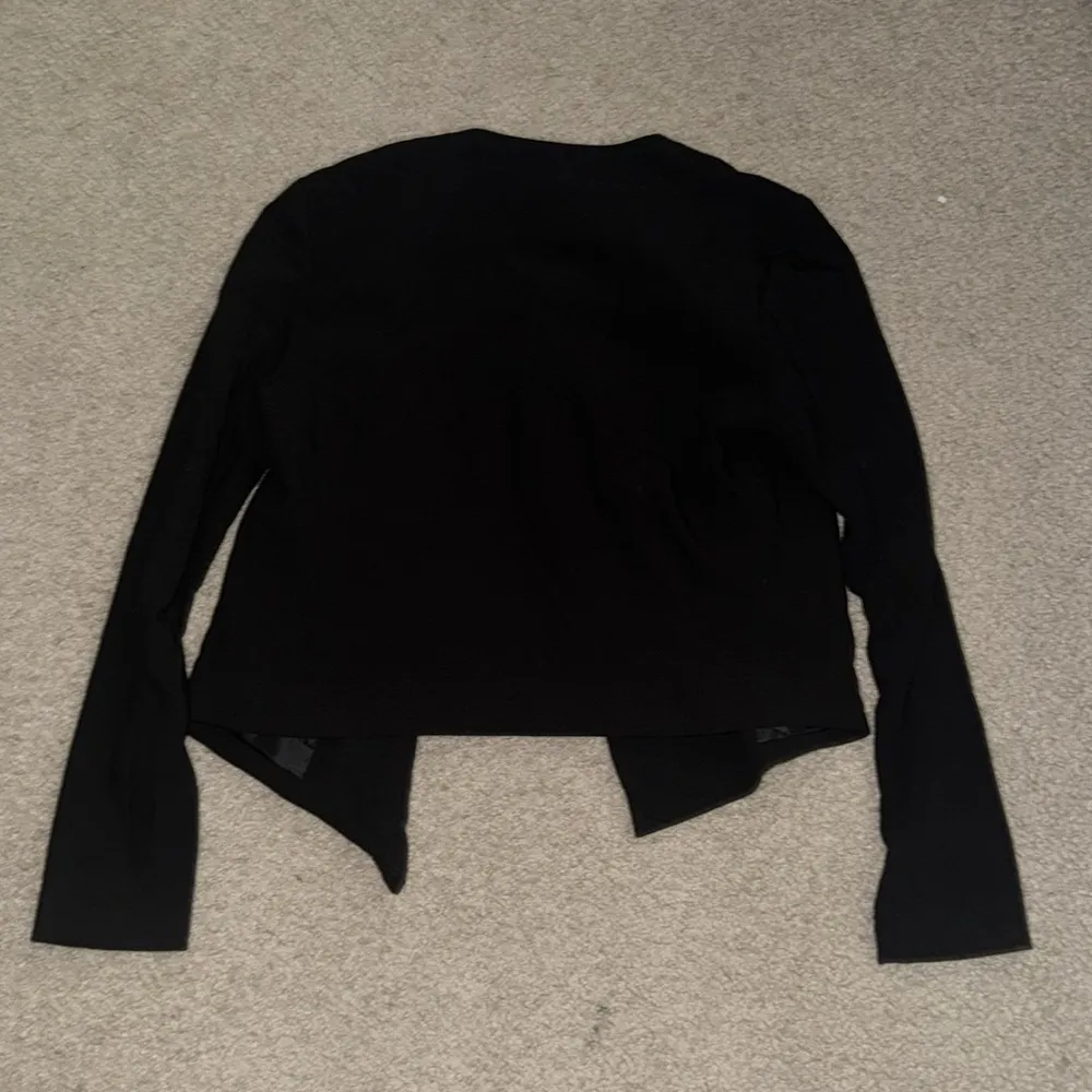 Cropped Black Blazer Jacket - Image 6