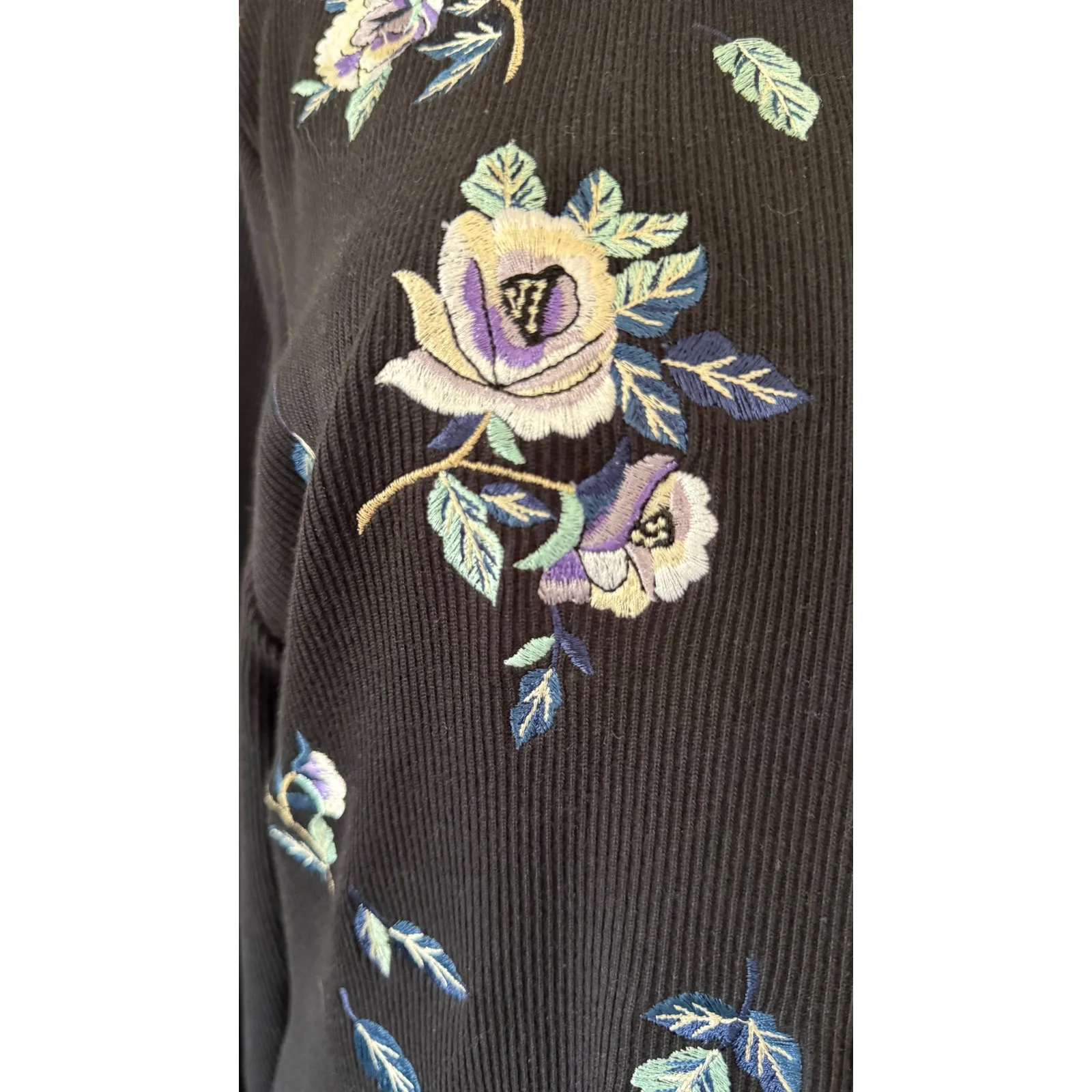 Vintage Together! Women’s Black Embroidered Floral Button Up Cardigan Sweater XL - Image 8