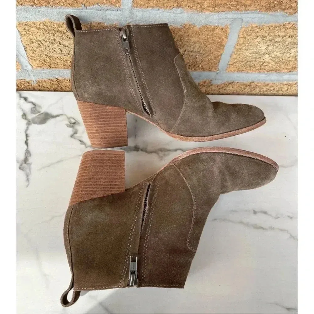 Madewell Brenner Ankle Boot in Suede size 9 - Image 6