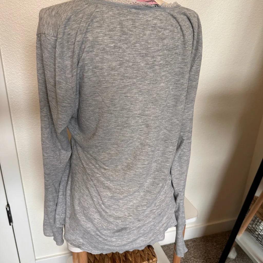 Womens Hunkenmoller Bow ruffled lace long sleeve top size large Gray - Image 6