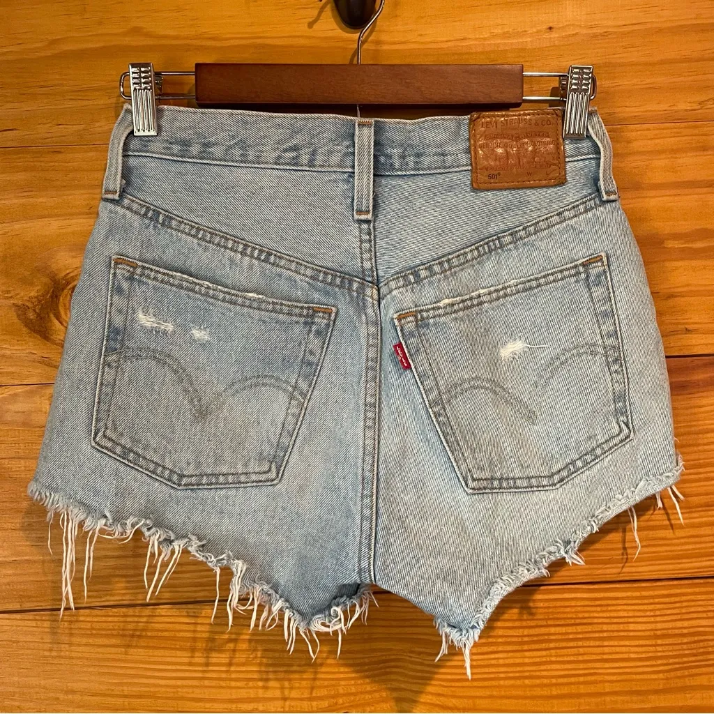 Levi’s 501 Original Fit High Rise Denim Jean Shorts Fault Line 24 Distressed - Image 2