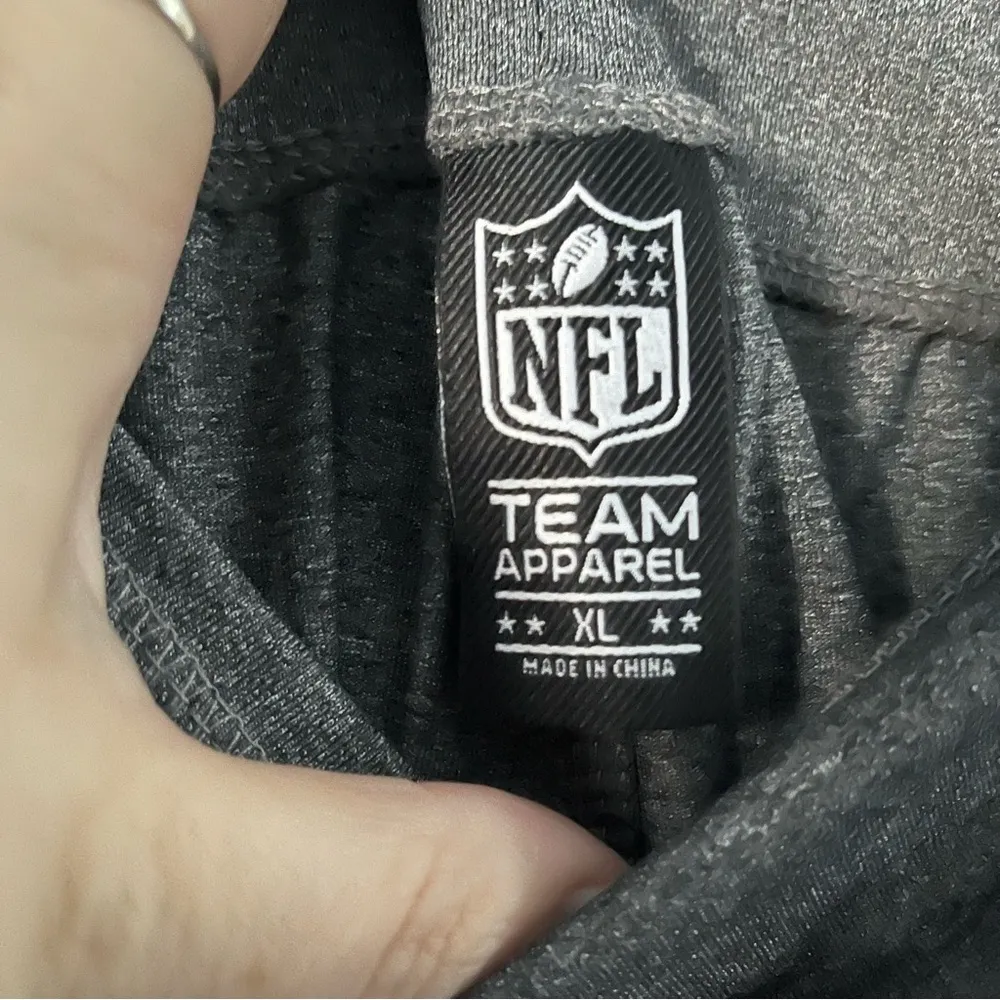 NFL Team Apparel New England Patriots leggings grey with blue side size xl - Image 4