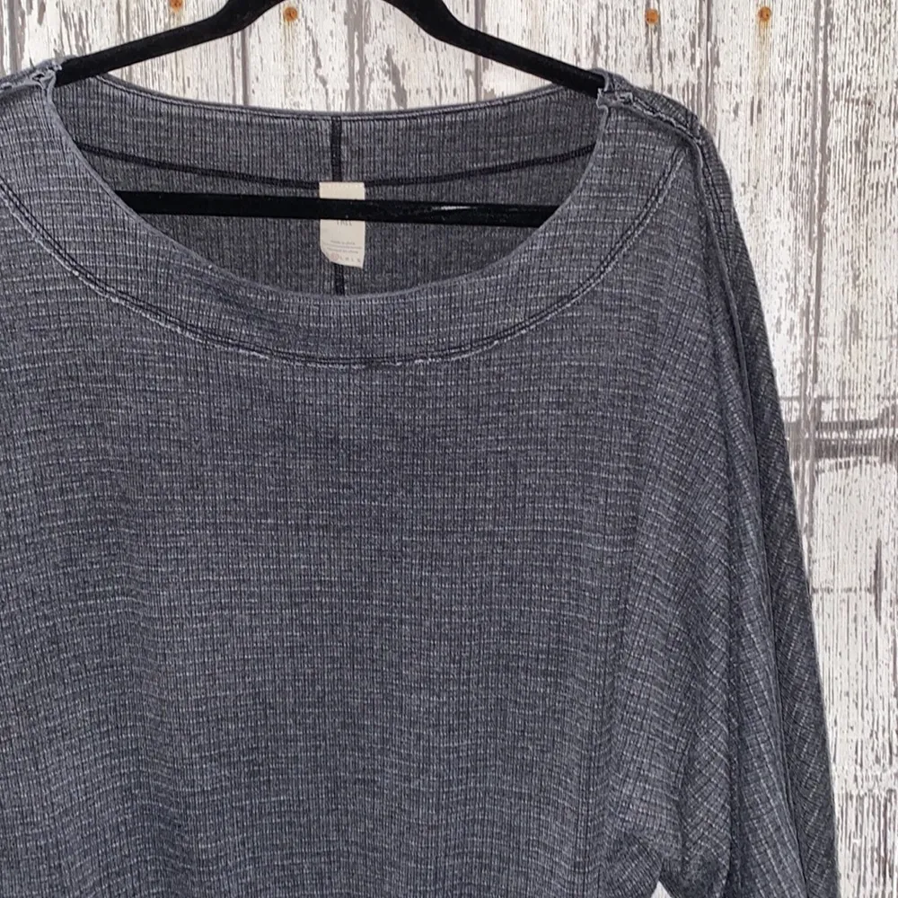 We the free free people Willow gray washed oversized tunic top - Image 4