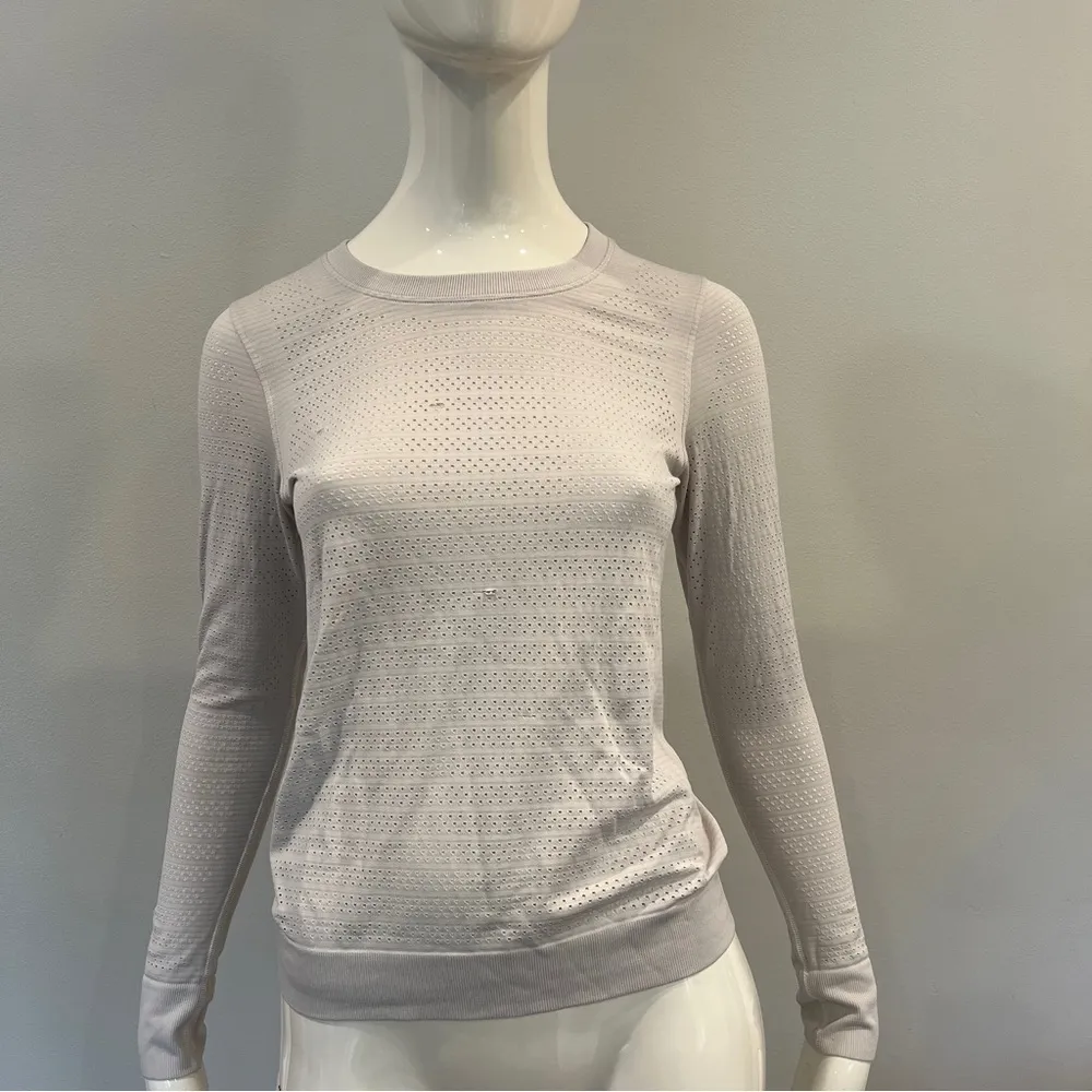 Lululemon Swiftly Breathe Long Sleeve Squad White - Image 2