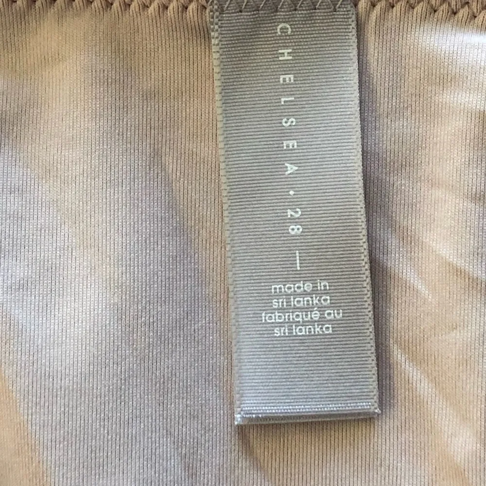 Chelsea28 Easy Retro Textured Red One Piece Swimsuit Size Large NWOT - Image 5