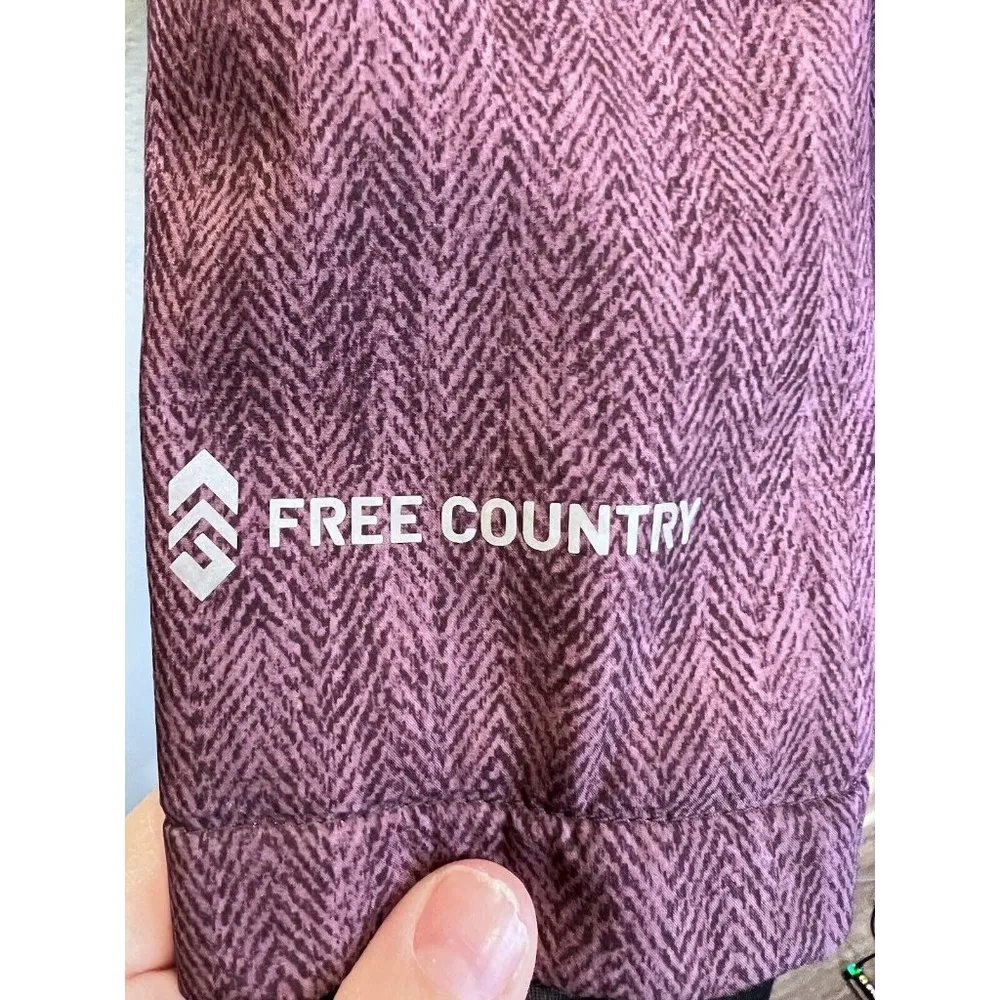 Free Country  Women S Super Softshell Wind Water Resistant Jacket W/ Thumb Cuffs - Image 8