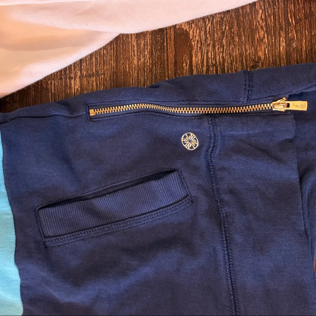 Lilly Pulitzer  Luxletic Beach Comber Pullover Tunic Top Medium Navy Colorblock - Image 6