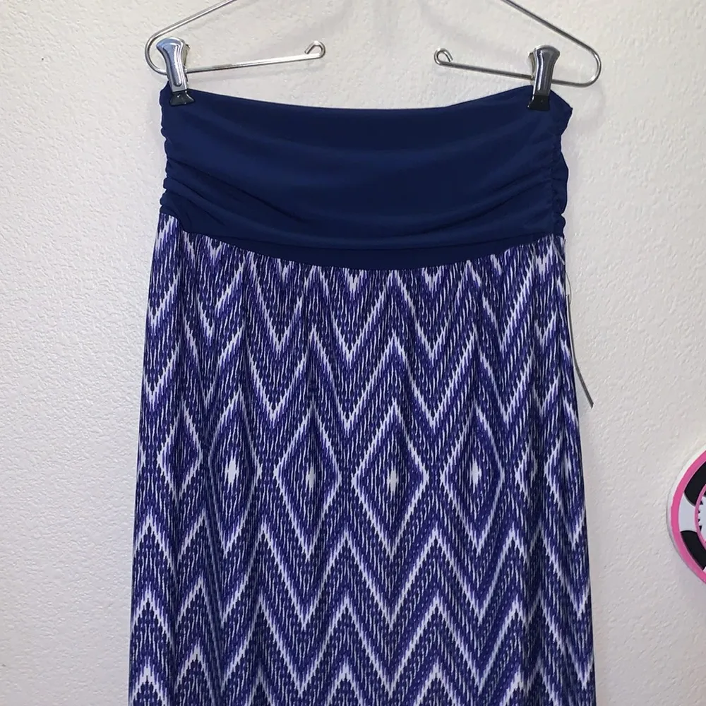 Apt. 9 NWT  blue chevron print stretchy maxi skirt - Image 2
