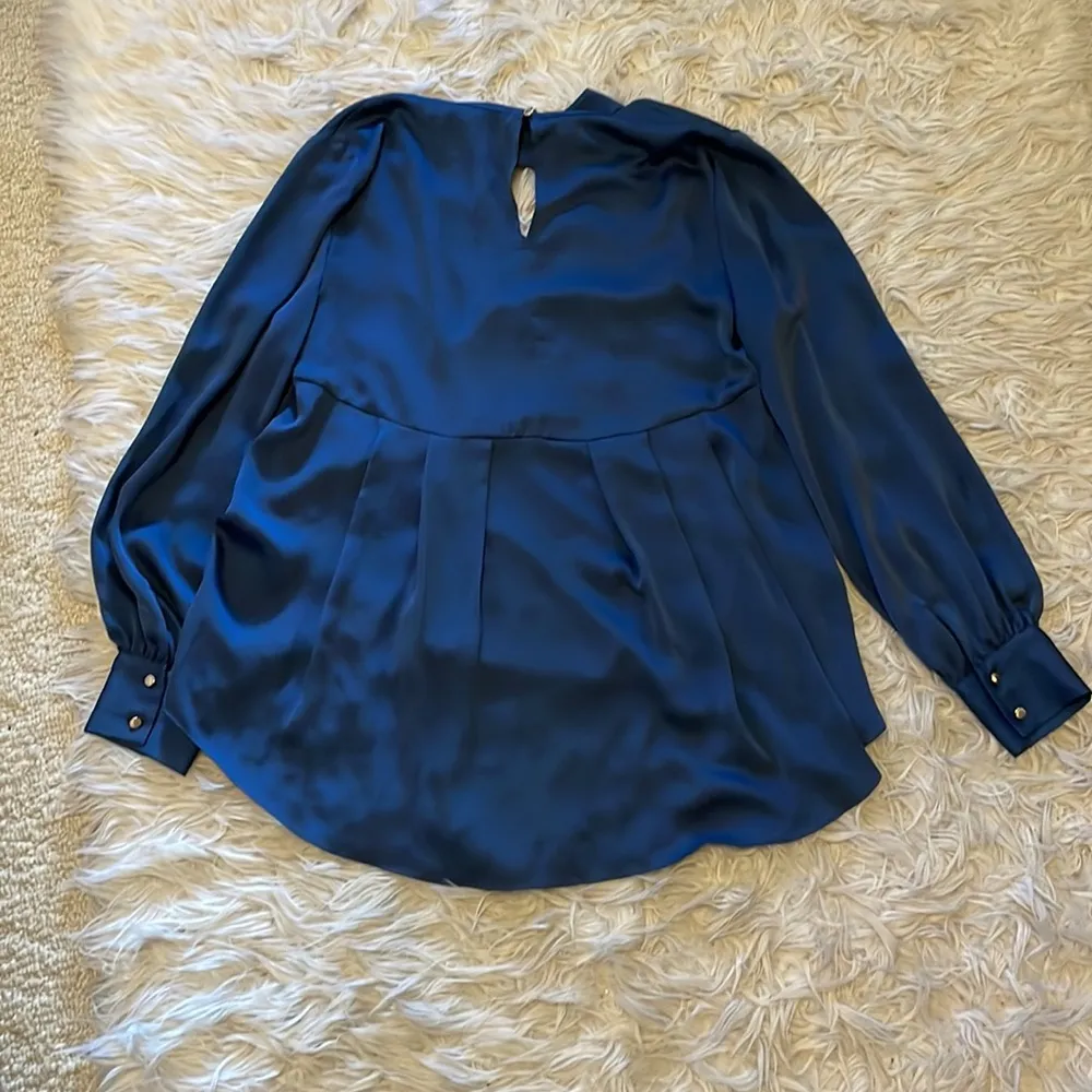 Navy Long Sleeve V Neck Blouse - Image 4