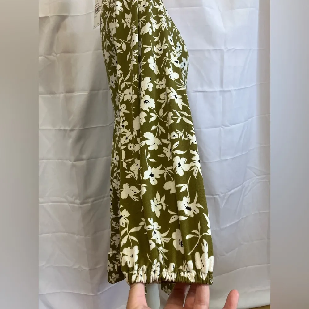 Lush Green Long Sleeve Sundress for Wedding Guest - Image 8