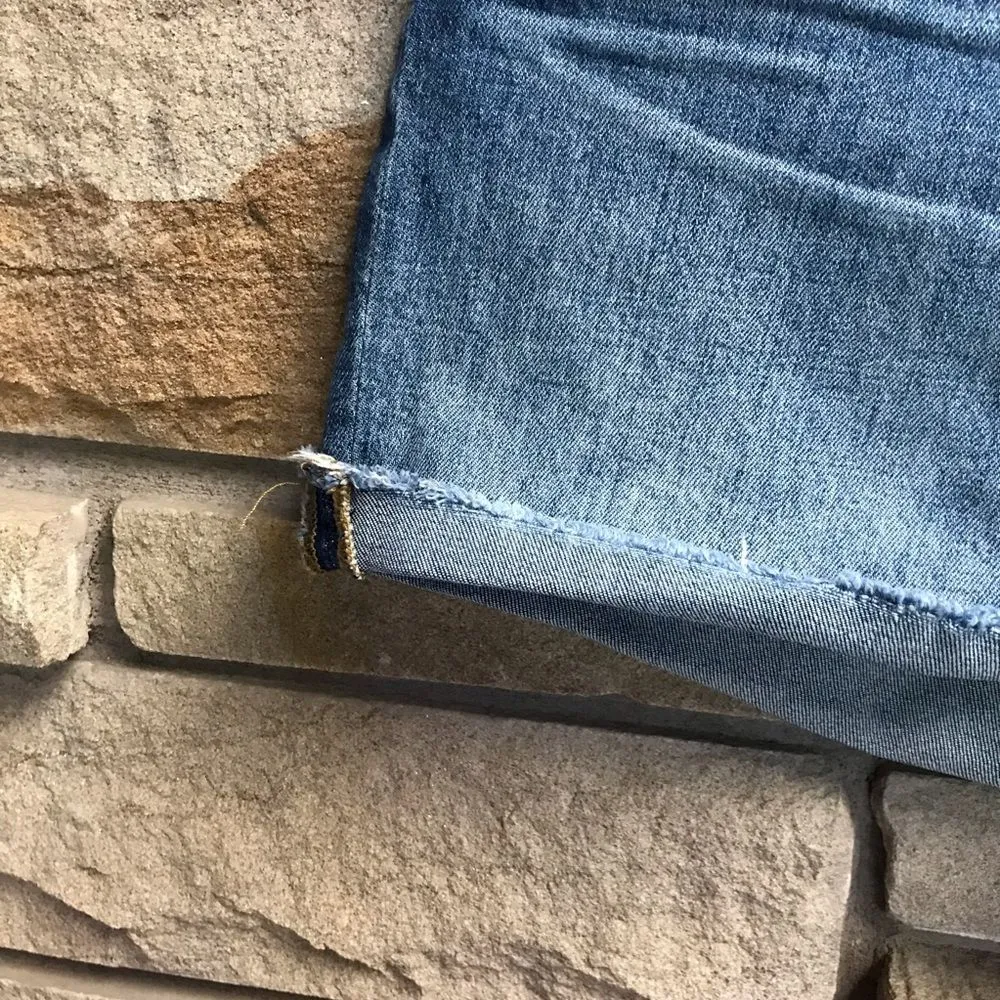 Madewell high-Rise Denim Shorts in Glenoaks Wash: Cutoff Edition 32 - Image 5