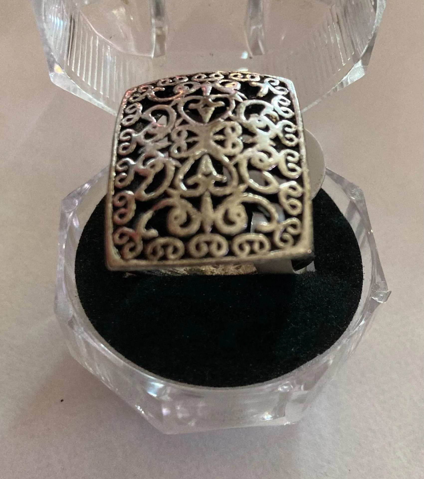 Woman ring Premier Designs silver color size 9  - Image 2