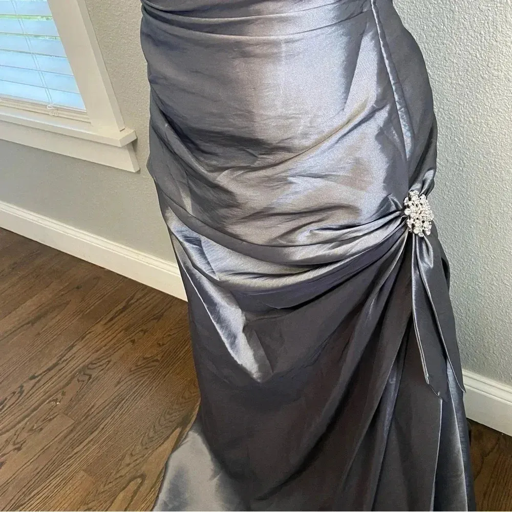 Flirt by Maggie Sotero Mermaid‎ Taffeta Halter Gray Size 6 - Image 6