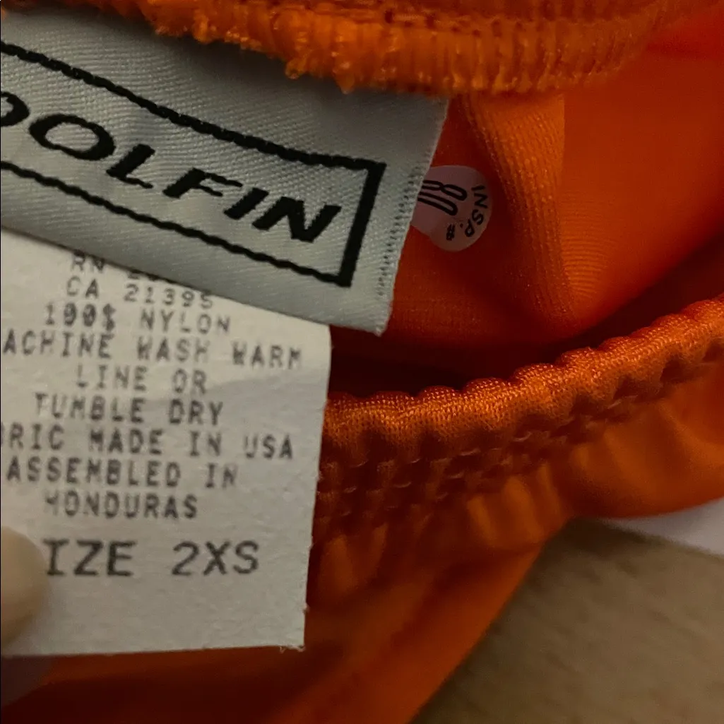 B21 #11 new Women’s Vintage OG Hooters Uniform Shorts Size Xxs - Image 5